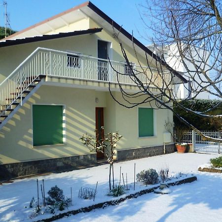 Belvilla By Oyo Venturi Lemon Gatteo a Mare Exterior photo